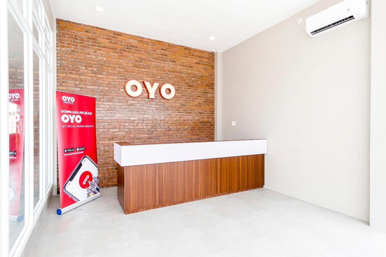 Super Oyo 360 Mangaan Residence Медан Экстерьер фото